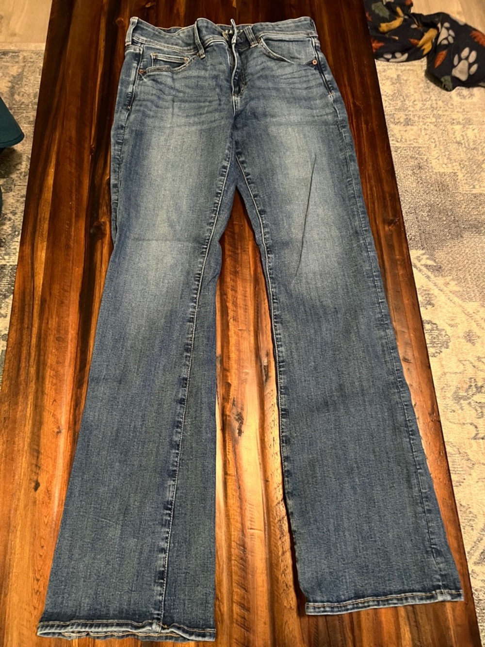 American Eagle Outfitters Medium Blue Wide Leg Flare Jeans